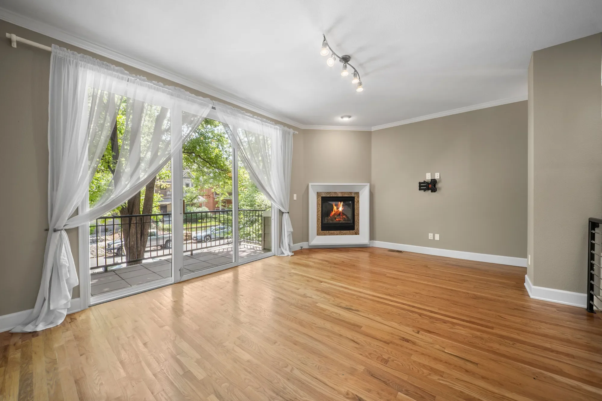 1635 N Franklin Street , Denver, CO 80218, Denver, Colorado, United States. - Photo 11