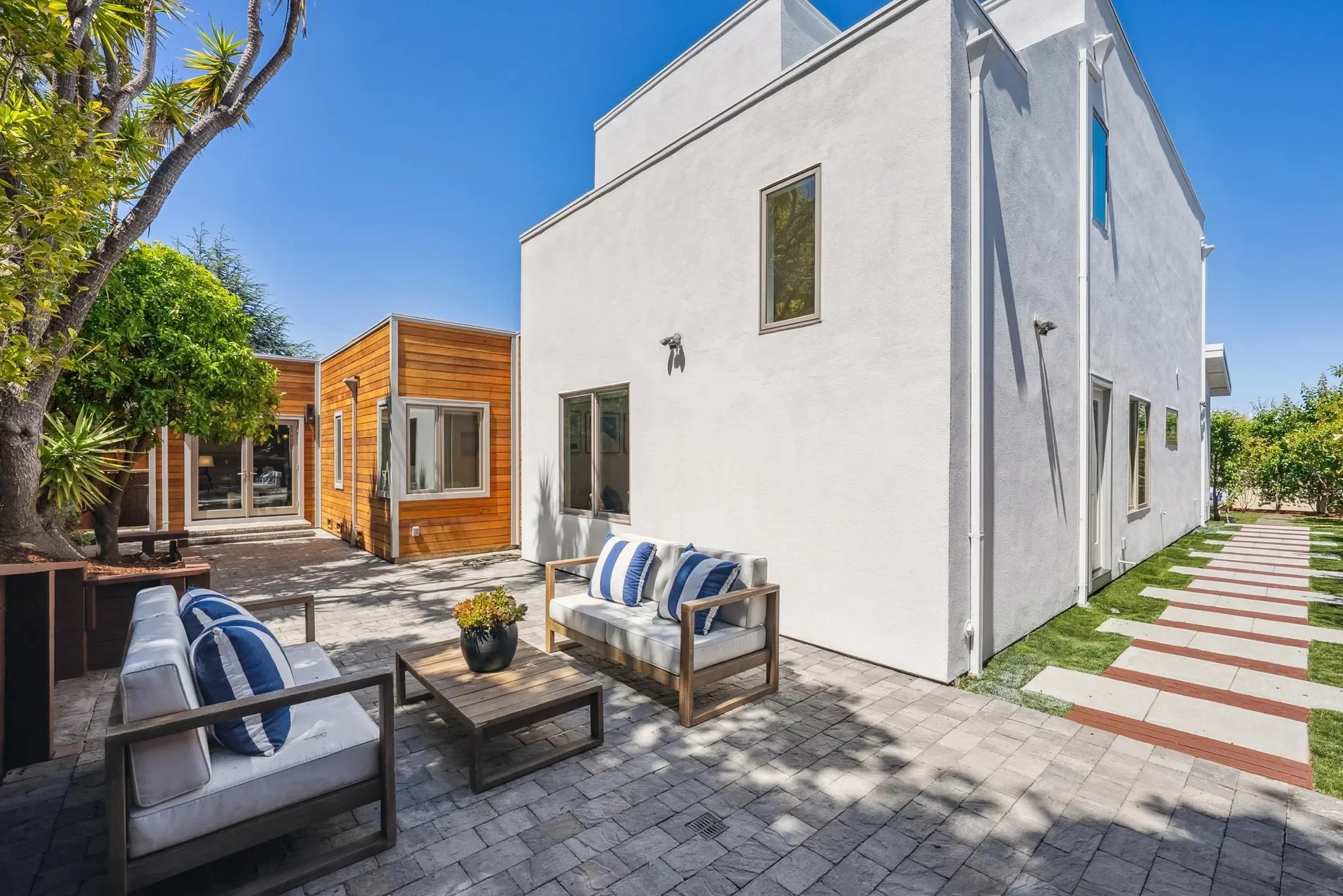 1 Millbrae Circle , Millbrae, CA 94030, Millbrae, California, United States. - Photo 57