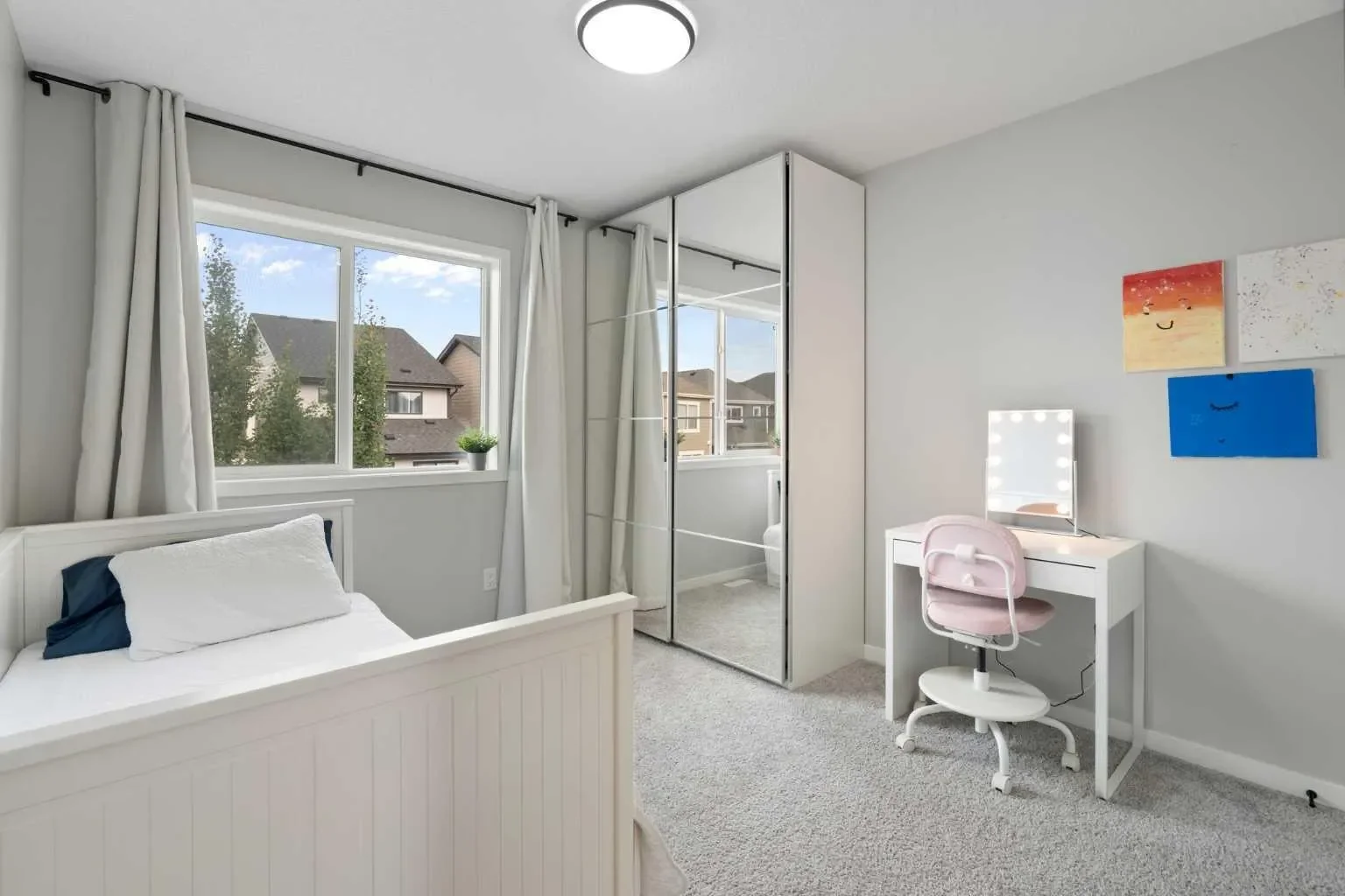 68 Masters Street SE, Calgary, Alberta, Canada. - Photo 27