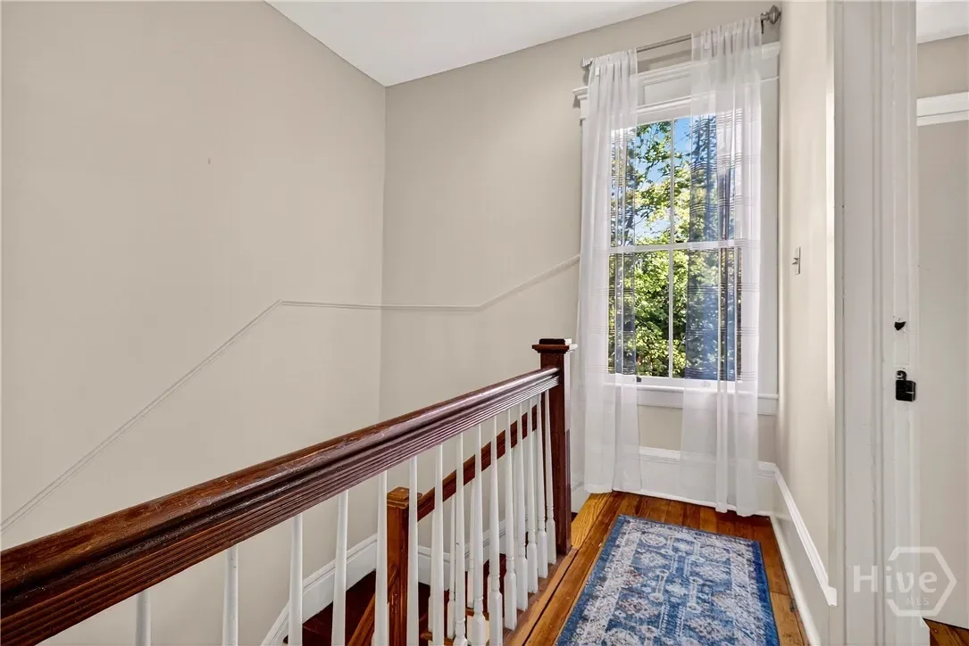 513 E Henry Street, Savannah, Georgia, United States. - Photo 8