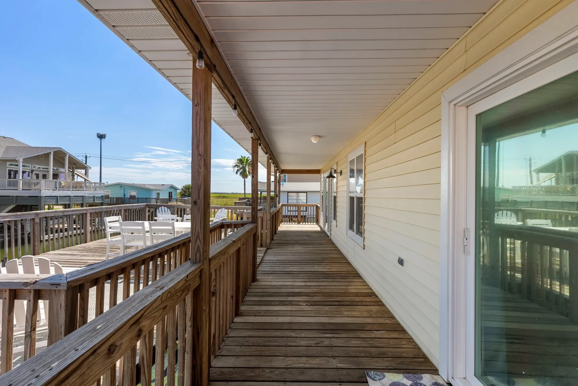 16715 Montego Way, Jamaica Beach, TX 77554, Galveston, Texas, United States. - Photo 17