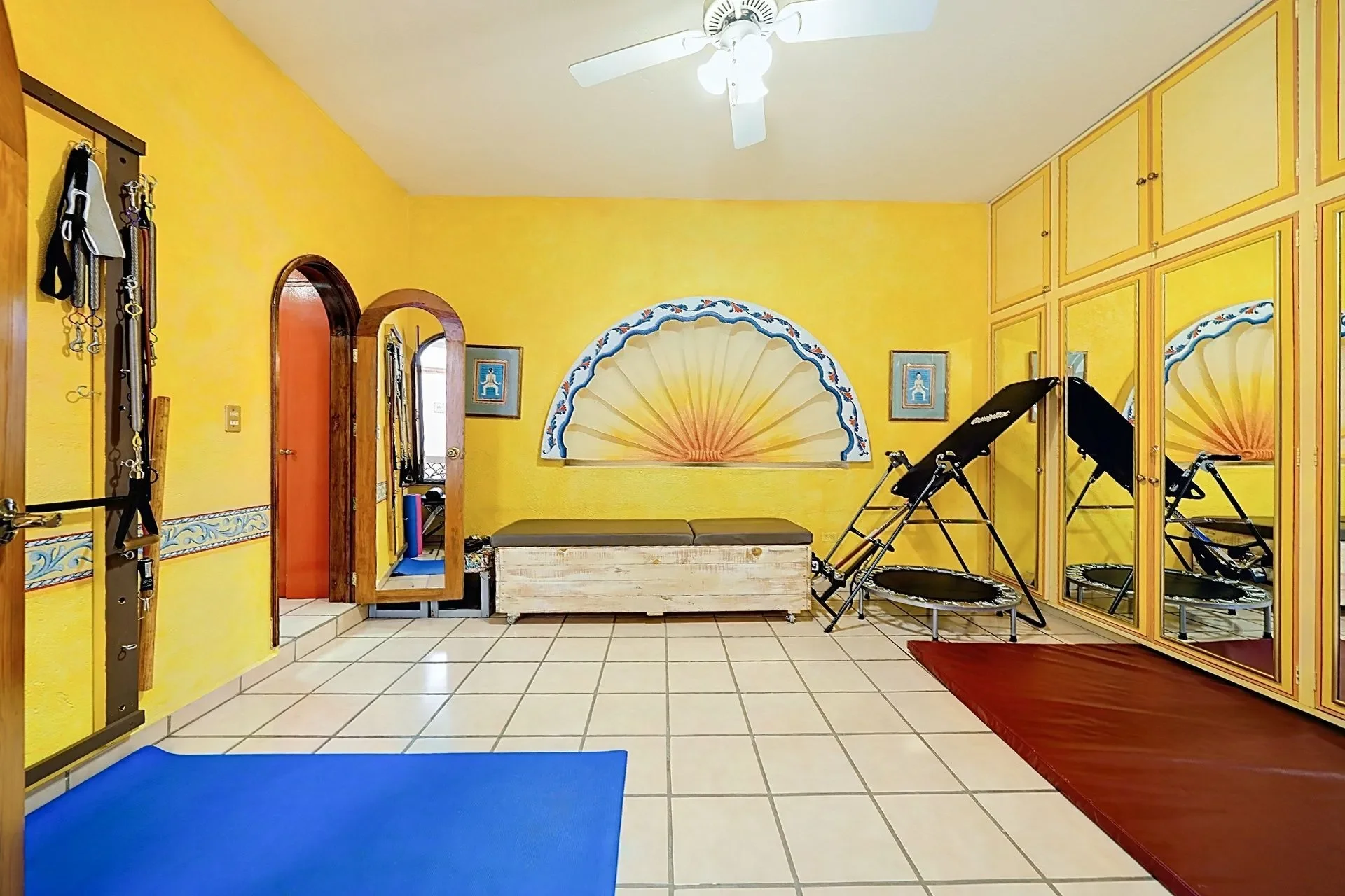 Gallery photo 6