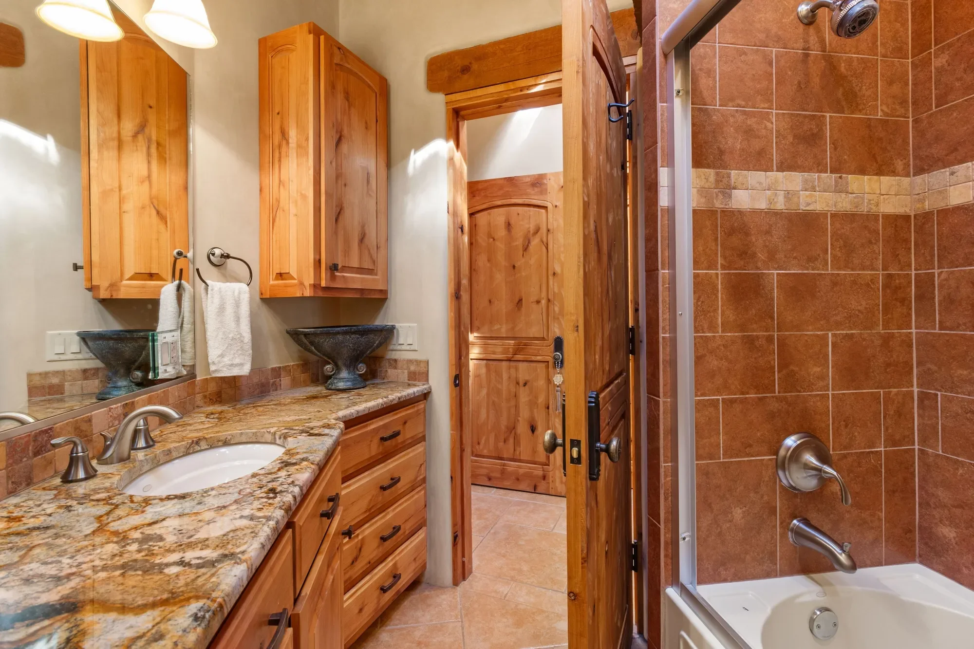 8 High Ridge Road , Santa Fe, NM 87506, Santa Fe, New Mexico, United States. - Photo 32