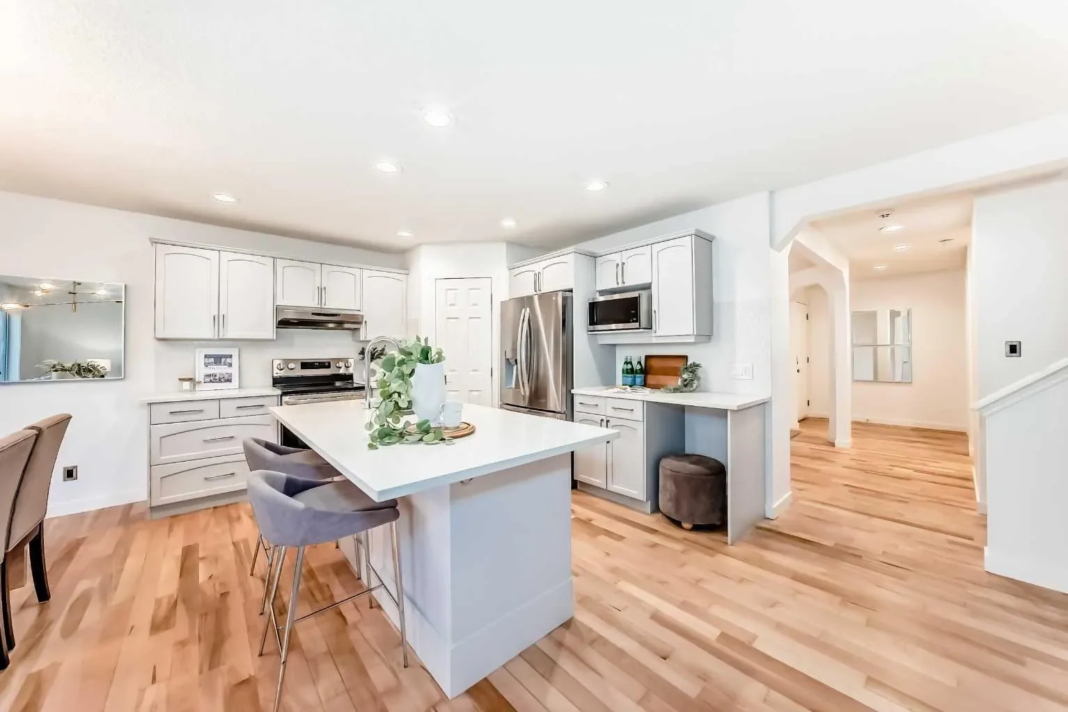 117 Chapalina Close SE, Calgary, Alberta, Canada. - Photo 13