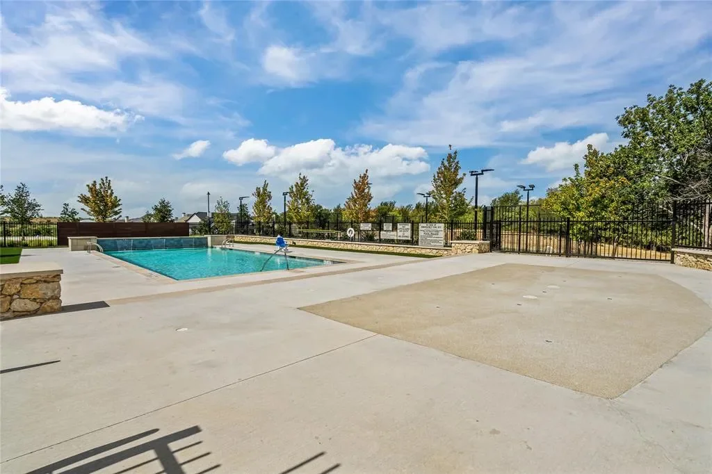4540 Chablis Drive, Fort Worth, Texas, United States. - Photo 8