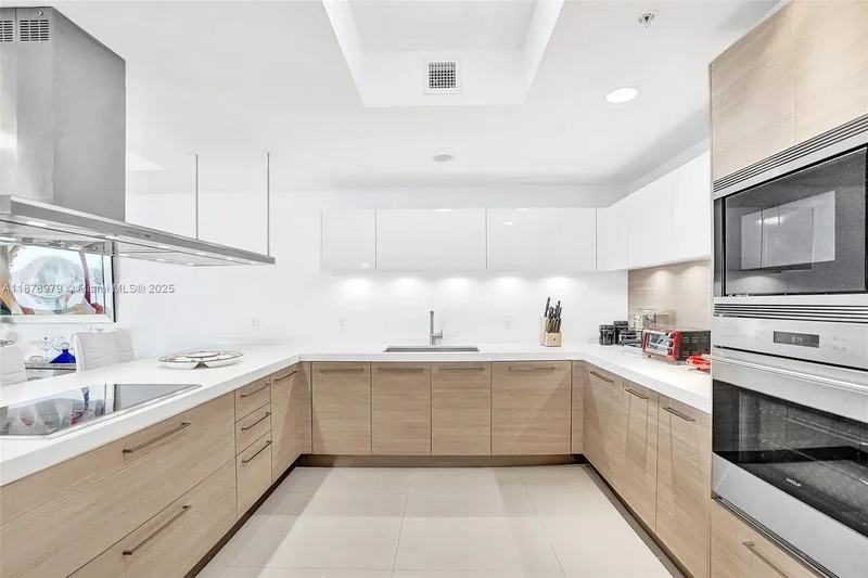 17301 Biscayne Blvd 1207, Golden Beach, Florida, United States. - Photo 11