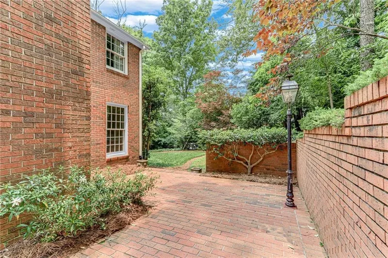 2626 Club Drive, Gainesville, Georgia, United States. - Photo 28