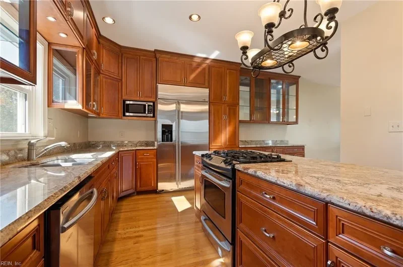 405 Pinewell Drive, Norfolk, VA 23503, Norfolk, Virginia, United States. - Photo 39