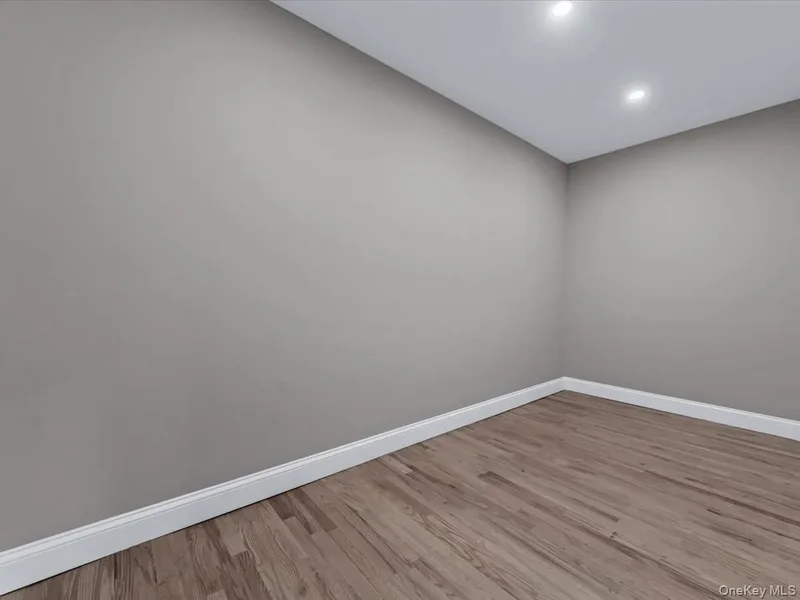 11 Gorham Lane, Dix Hills, NY 11746, Huntington Station, New York, United States. - Photo 30