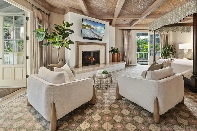 16337 Los Arboles, Rancho Santa Fe, California, United States. - Photo 17