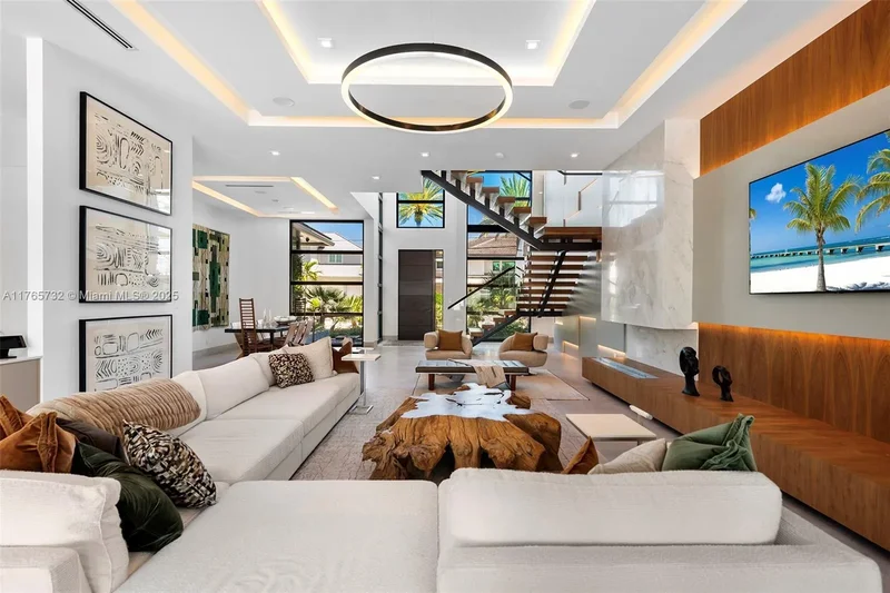 22 Isla Bahia Dr, Fort Lauderdale, Florida, United States. - Photo 70