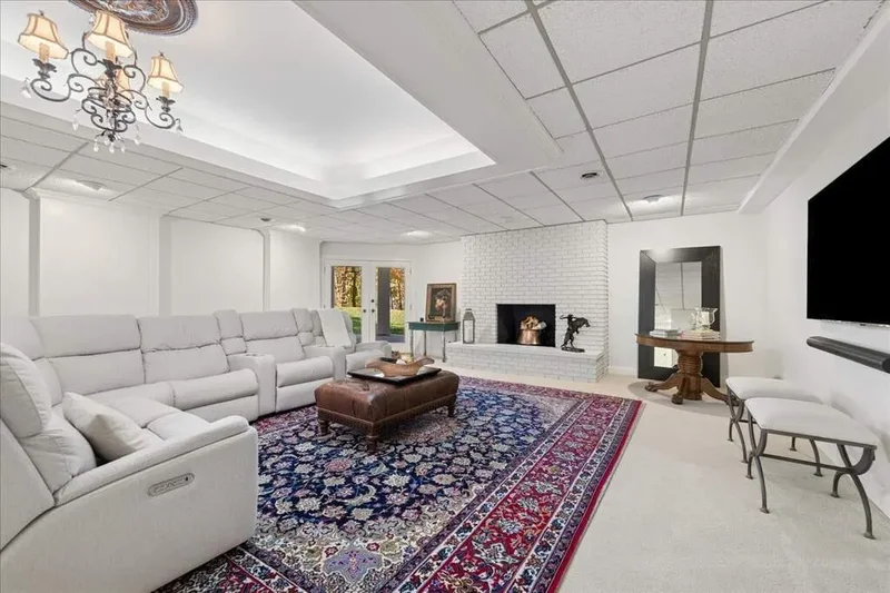 166 N. Buckley Road, Barrington, IL, 60010, USA, Barrington Hills, Illinois, United States. - Photo 59