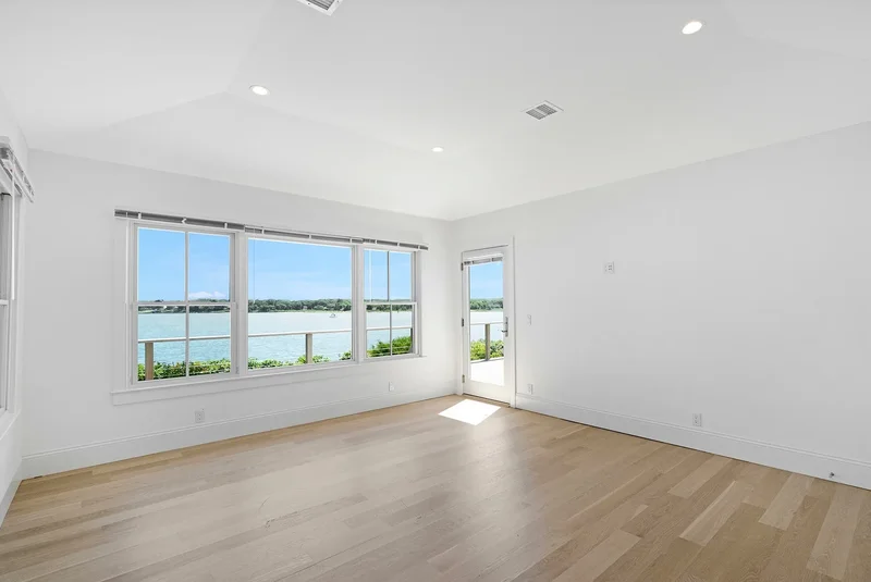 Oyster Shores Road, East Hampton, New York, United States. - Photo 12