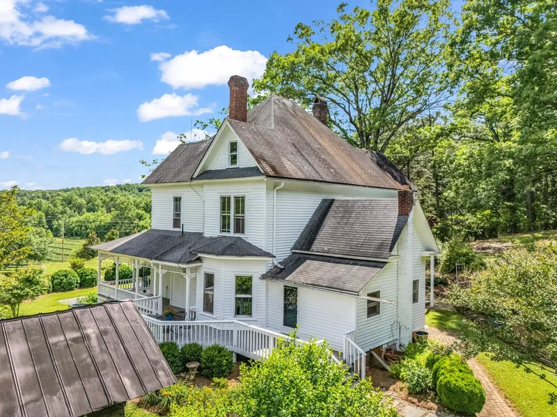 1111 Bill's Creek Road, Lake Lure, NC 28746, Lake Lure, North Carolina, United States. - Photo 2