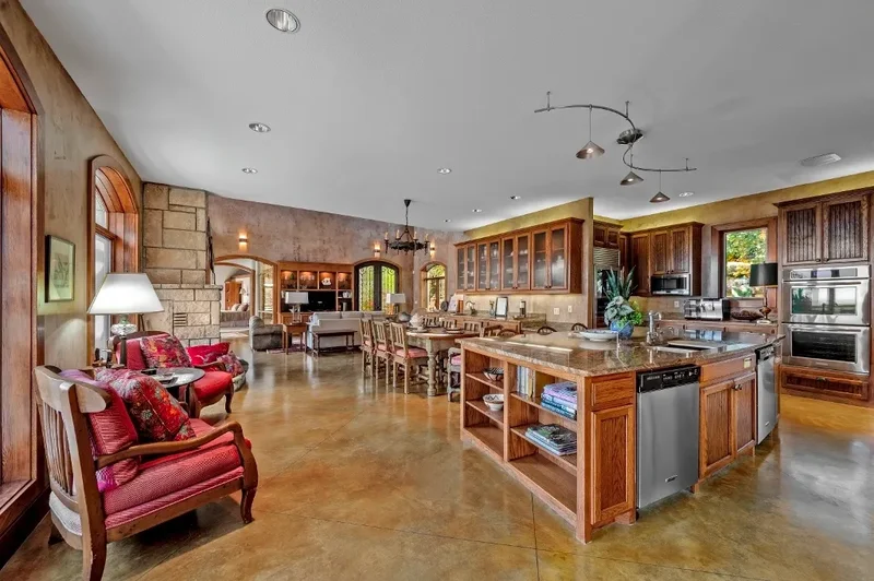 5094 Tower Dr, Kingston, OK 73439, Kingston, Oklahoma, United States. - Photo 19