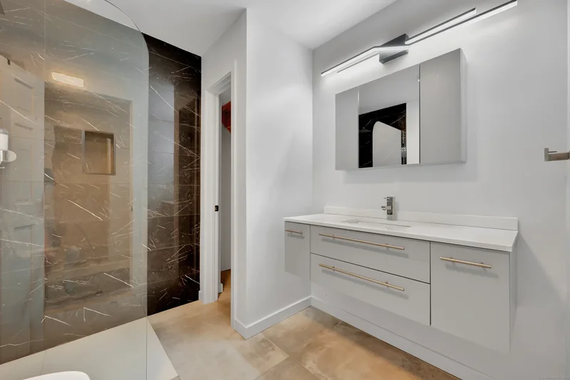 60 Wildcat Road, Burlington, Connecticut, United States. - Photo 32