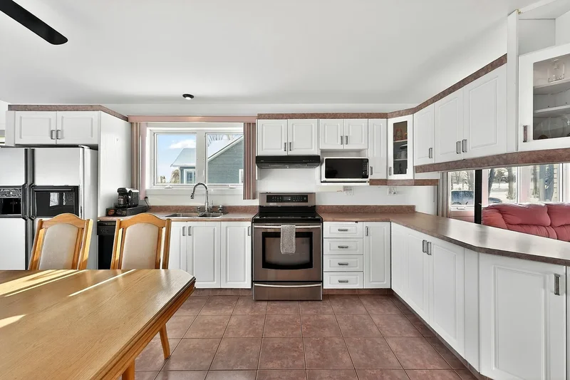 1541 Grande-Côte, Sainte-Geneviève-de-Berthier, QC J0K1A0, Berthierville, Quebec, Canada. - Photo 31