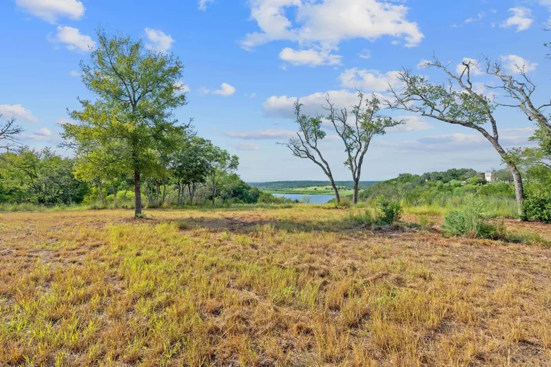200 Contrails Way, Spicewood, Texas, United States. - Photo 13