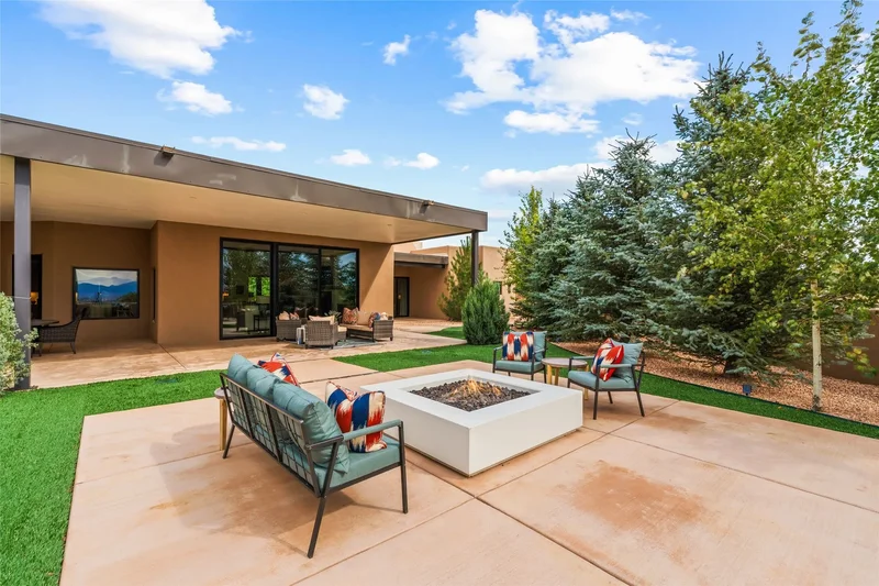7 Plano Arbolito , Santa Fe, NM 87506, Santa Fe, New Mexico, United States. - Photo 33