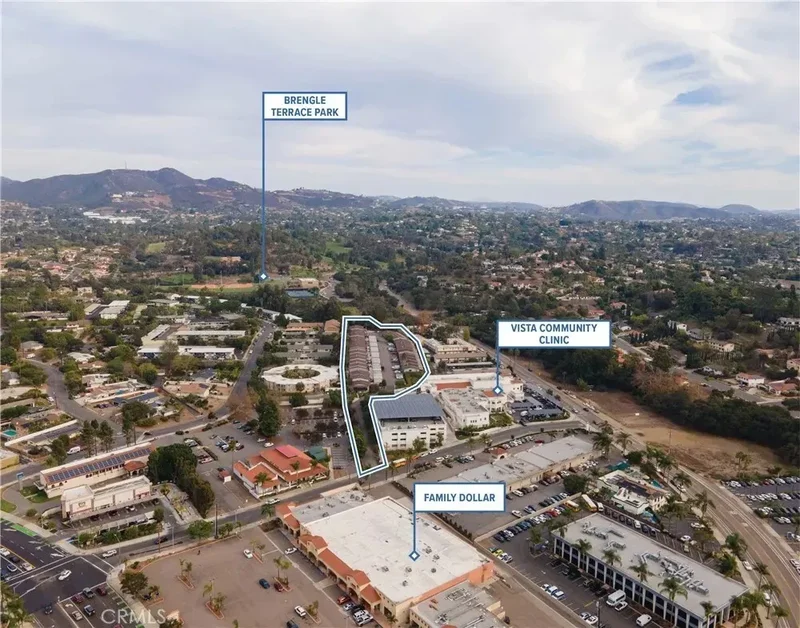 1010 Clearbrook Lane, Vista, California, United States. - Photo 23