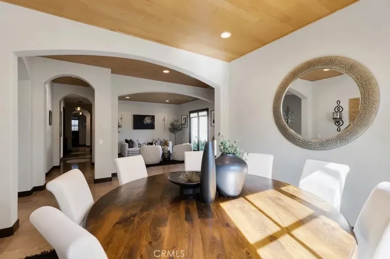 9661 Shoup Avenue, Los Angeles, California, United States. - Photo 19