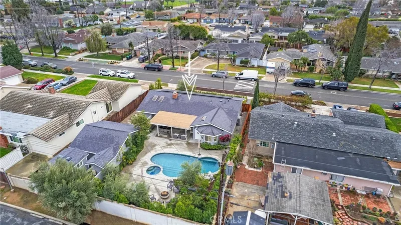 3 Bedrooms Single Family Detached