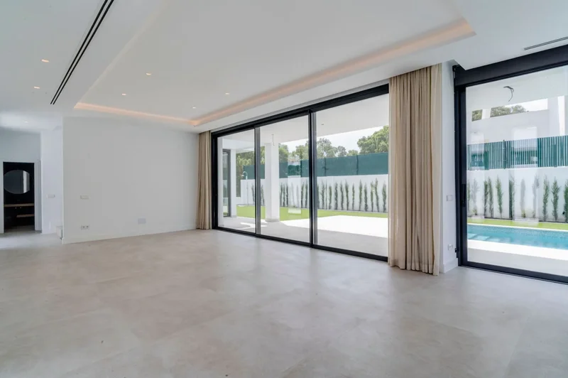 Estepona, Atalaya Isdabe, Málaga, Atalaya Isdabe, Atalaya-Isdabe, Estepona, Andalusia. - Photo 30
