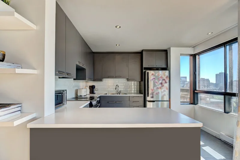 1515 Av. du Docteur-Penfield 905, Montréal, Quebec, Canada. - Photo 28
