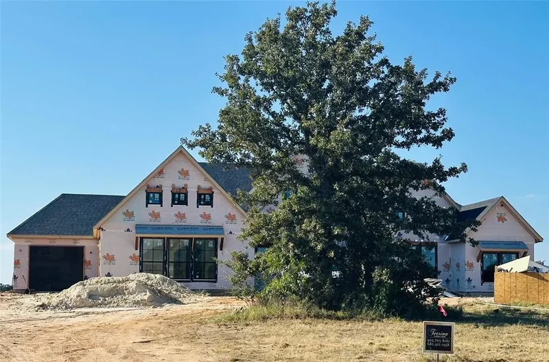 1008 Old Oaks Court, Weatherford, Texas, United States. - Photo 3