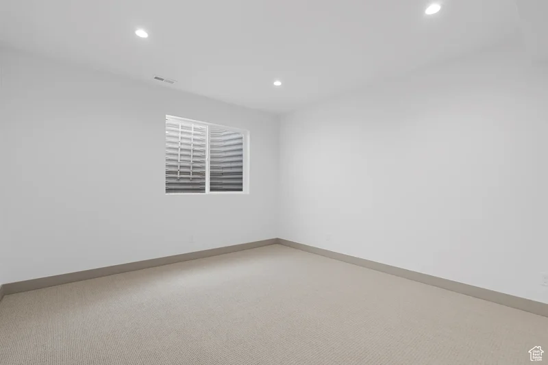 341 N BARLOW CT, Saratoga Springs, Utah, United States. - Photo 31