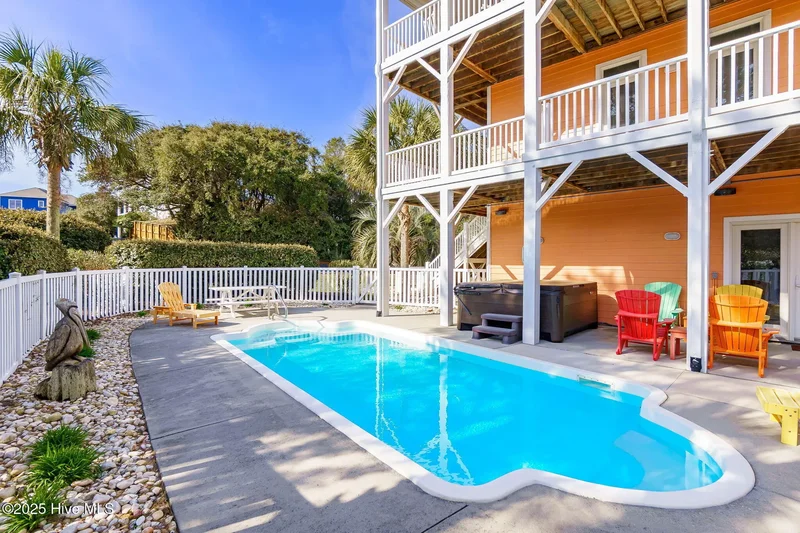 200 Shipwreck Lane, Emerald Isle, NC 28594, Emerald Isle, North Carolina, United States. - Photo 2