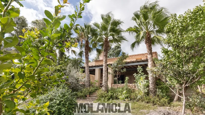 Unique Property for Nature Lovers: Two Spacious Cortijos on Almeria’s East Coast