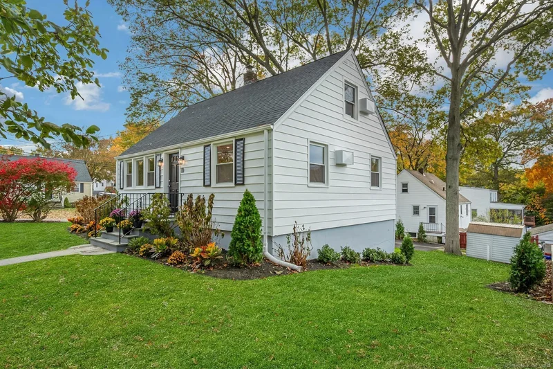 10 Parallel Street, Norwalk, Connecticut, United States. - Photo 18