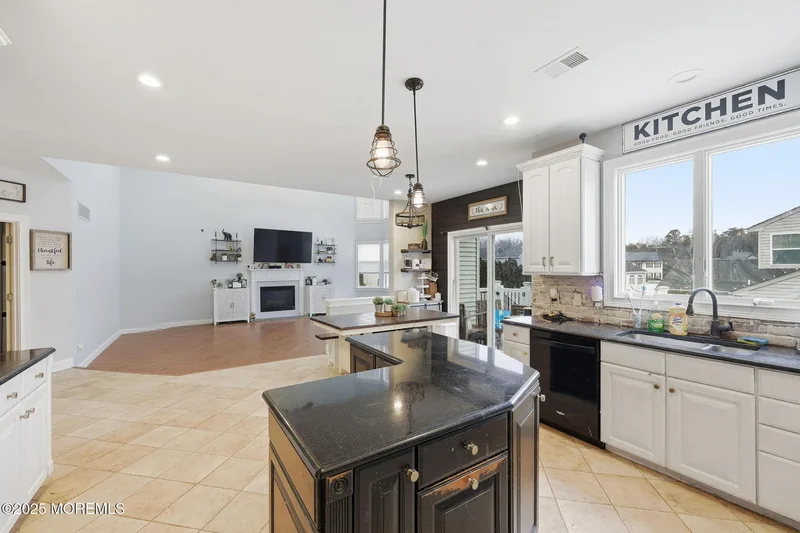 11 Penny Lane, Little Egg Harbor, NJ 08087, Little Egg Harbor Township, New Jersey, United States. - Photo 11