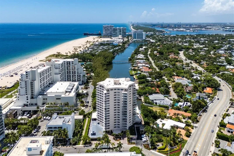 3000 Holiday, Fort Lauderdale, Florida, United States. - Photo 2
