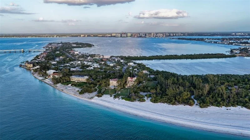 1418 John Ringling Parkway, Sarasota, FL 34236, Sarasota, Florida, United States. - Photo 93
