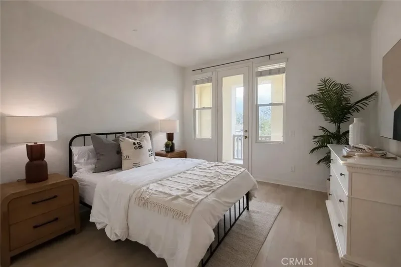 6 Cavaillon, Newport Beach, California, United States. - Photo 21