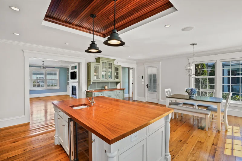 52 South Summer Street, Edgartown, MA 02539, Edgartown, Massachusetts, United States. - Photo 20