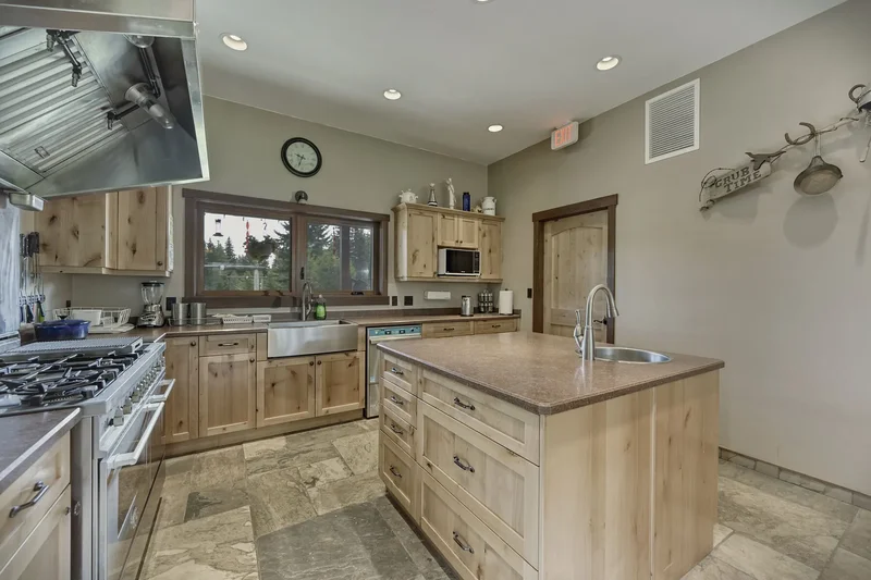 9550 Eagan Lake Road, Bridge Lake, BC V0K 1E0, Bridge Lake, British Columbia, Canada. - Photo 86