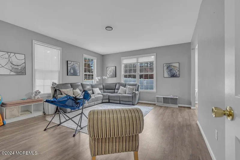 56 Canary Drive, Lakewood Township, New Jersey, United States. - Photo 24