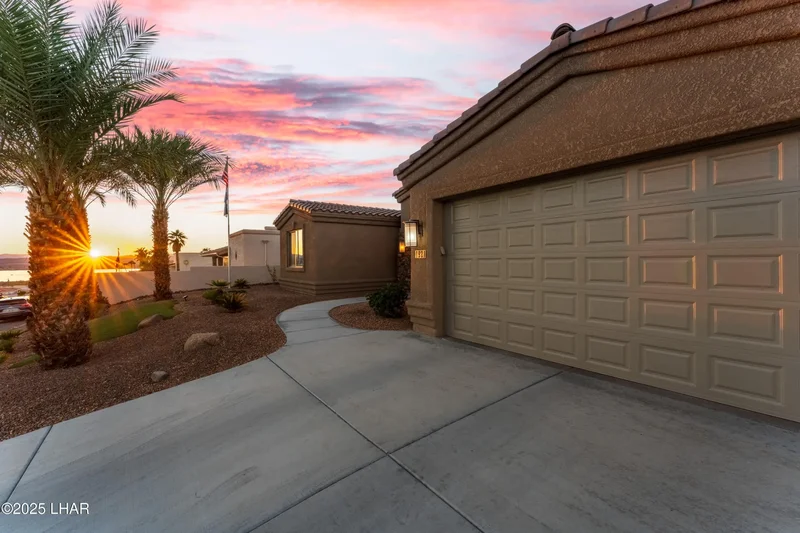 1921 Felicidad Dr, Lake Havasu City, AZ 86404, Desert Hills, Arizona, United States. - Photo 109