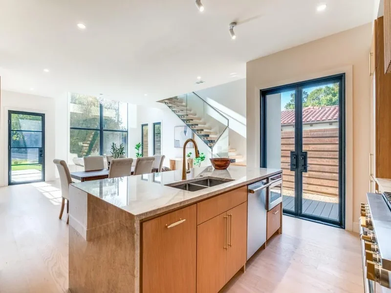 1622 Sylvan Avenue, Dallas, Texas, United States. - Photo 6