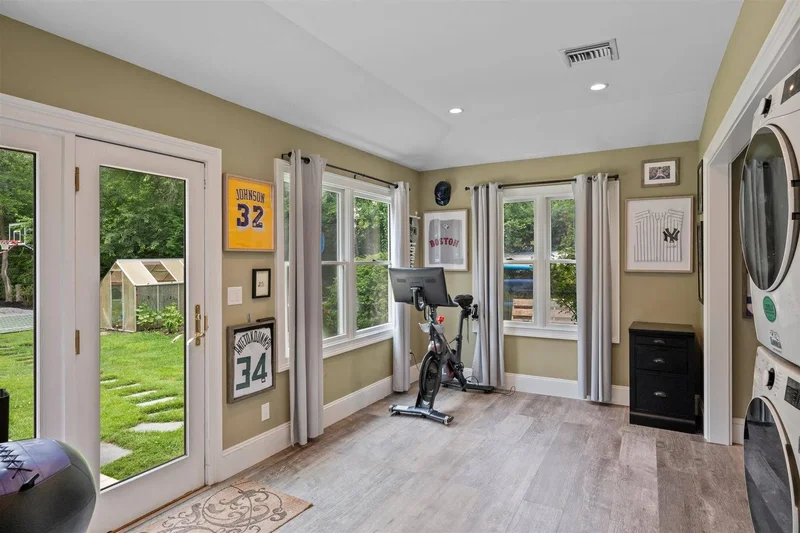 Canvasback Lane, East Quogue, New York, United States. - Photo 17