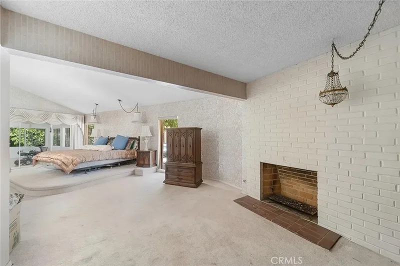 20827 E Mesarica Road, Covina, California, United States. - Photo 18