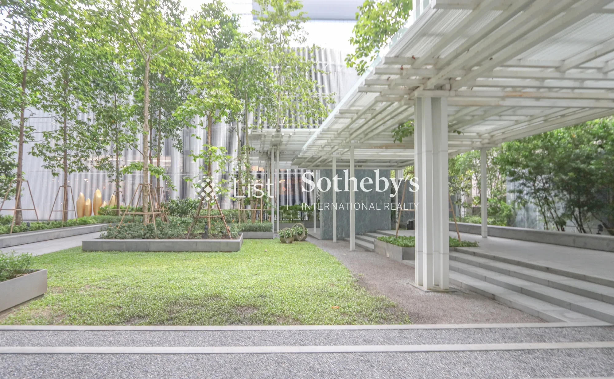 Gallery photo 11