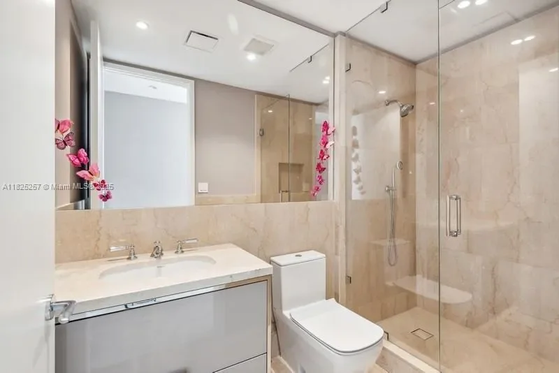 15701 Collins Ave, Golden Beach, Florida, United States. - Photo 2