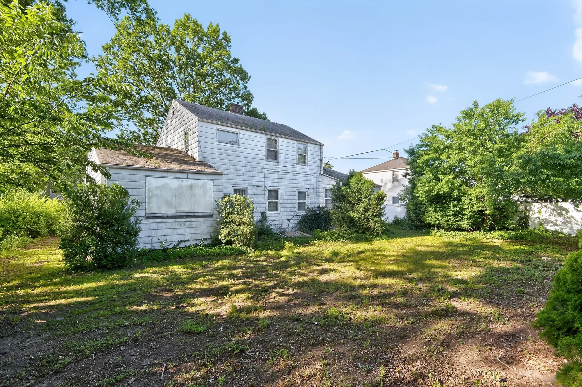 85 Aspinwall Street , Westbury, NY 11590, Salisbury, New York, United States. - Photo 9