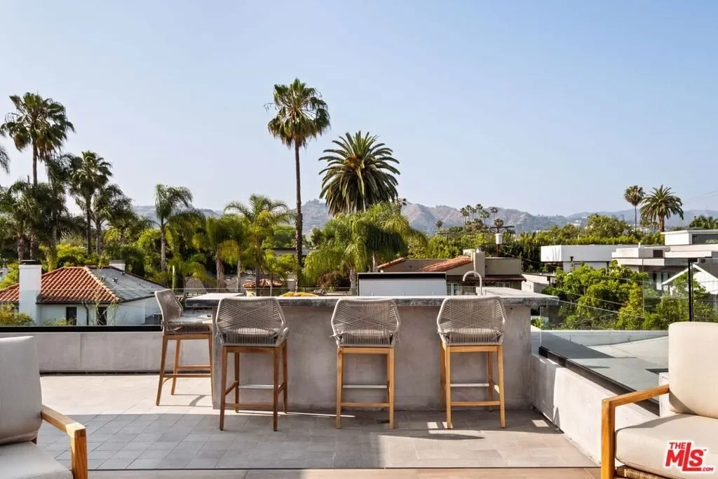 816 N Stanley Avenue, Los Angeles, California, United States. - Photo 21