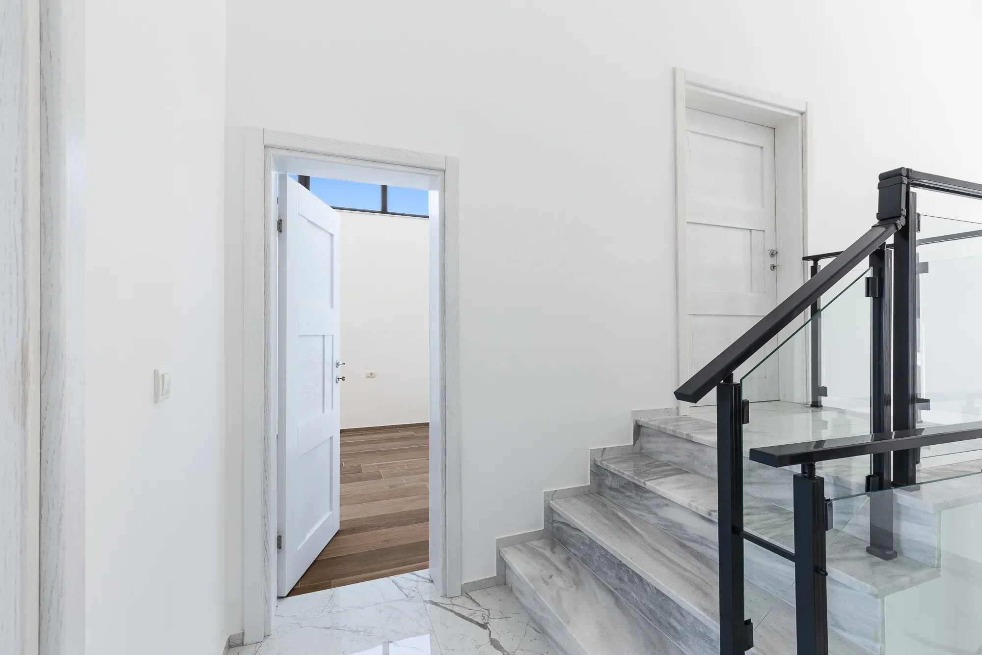 Gallery photo 2