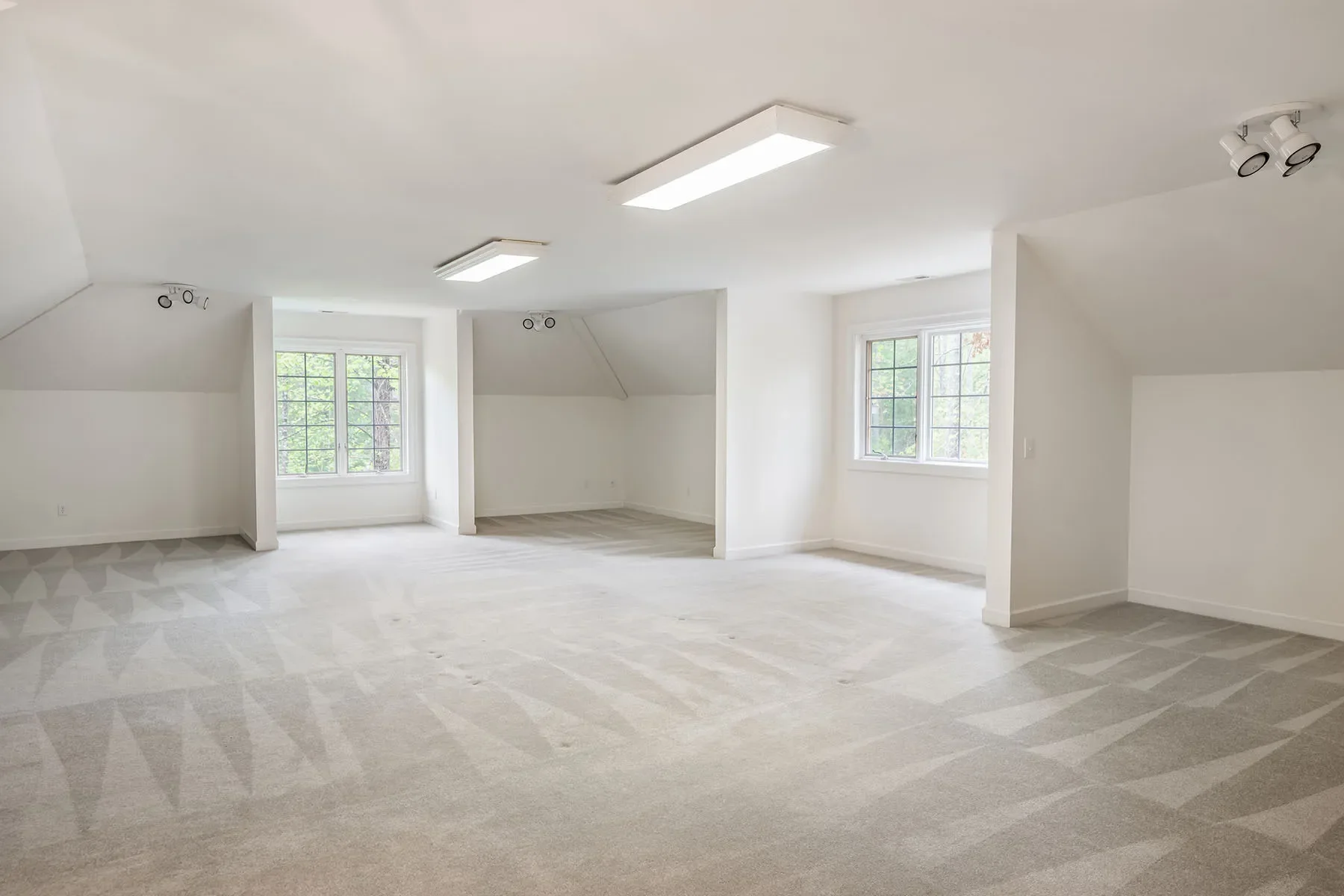 3 Fir Tree Lane, Asheville, NC 28803, Asheville, North Carolina, United States. - Photo 27